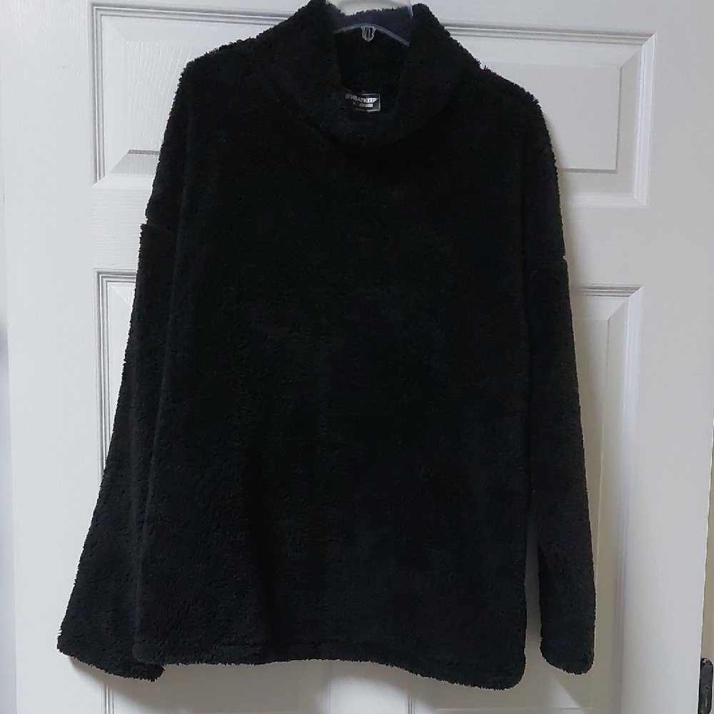 Heat Keep Black Turtleneck Sweater